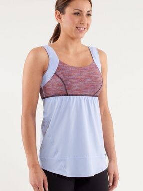 Lululemon Run: Chase Me Tank in lavendar dusk/space black multi, size 8